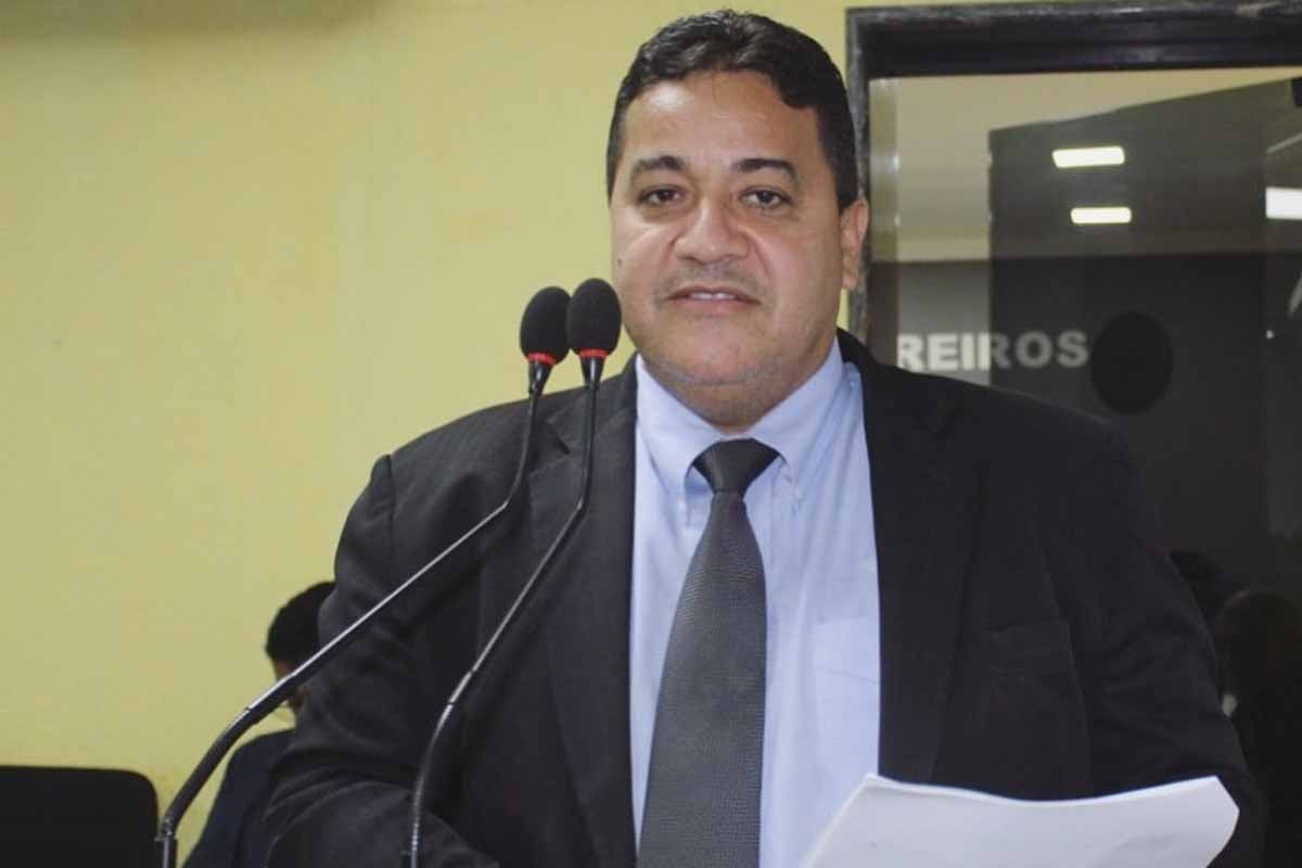 Contas de campanha do ex-vereador Pastor Sandro são desaprovadas; ele terá devolver mais de R$ 15 mil