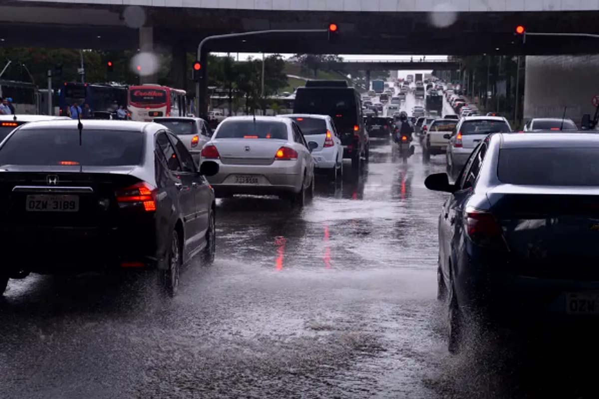 Chuvas avançam sobre as regiões Nordeste e Norte