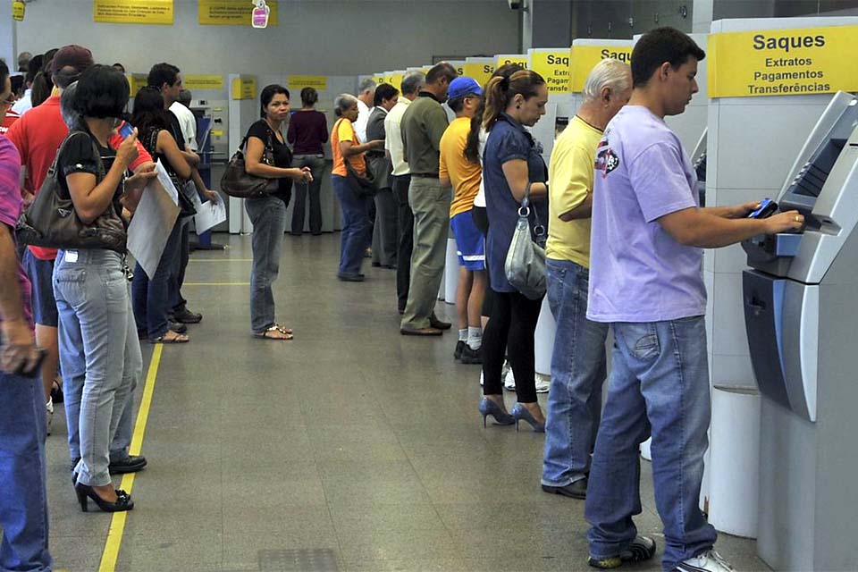 Bancos fecham na segunda e terça-feira de carnaval