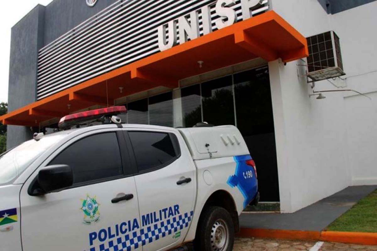 Homem é preso após ameaças contra diretora e funcionários de escola