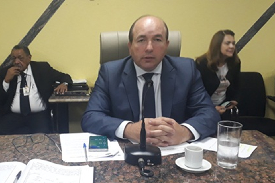 Presidente da Câmara Edwilson Negreiros felicita profissionais pela passagem do Dia do Trabalhador