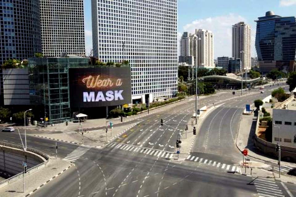 Ministro da Saúde de Israel adverte que prolongará o confinamento