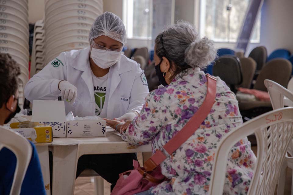 Tenda da Família Cidadã vai atender distritos de Fortaleza do Abunã e Extrema, na Aldeia Kaxarari