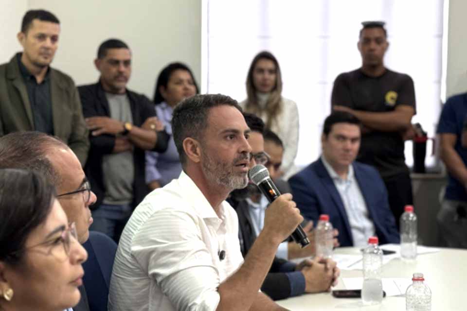 Prefeitura de Porto Velho aumenta salário de motoristas e monitores escolares  com reajuste de 5,53% a partir de agosto