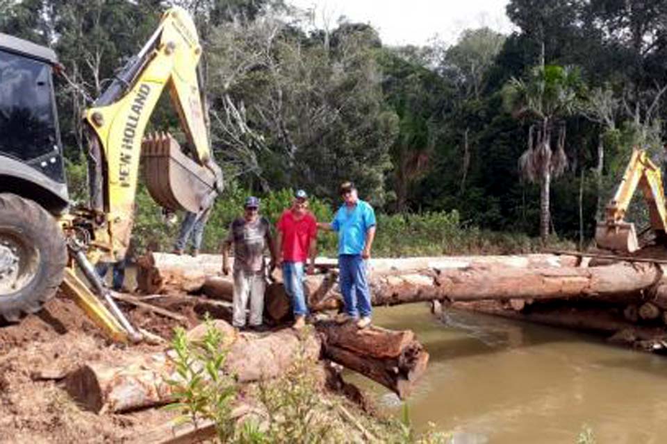 Secretaria Municipal de Obras recuperou, reformou e construiu novas pontes em vários pontos da zona rural