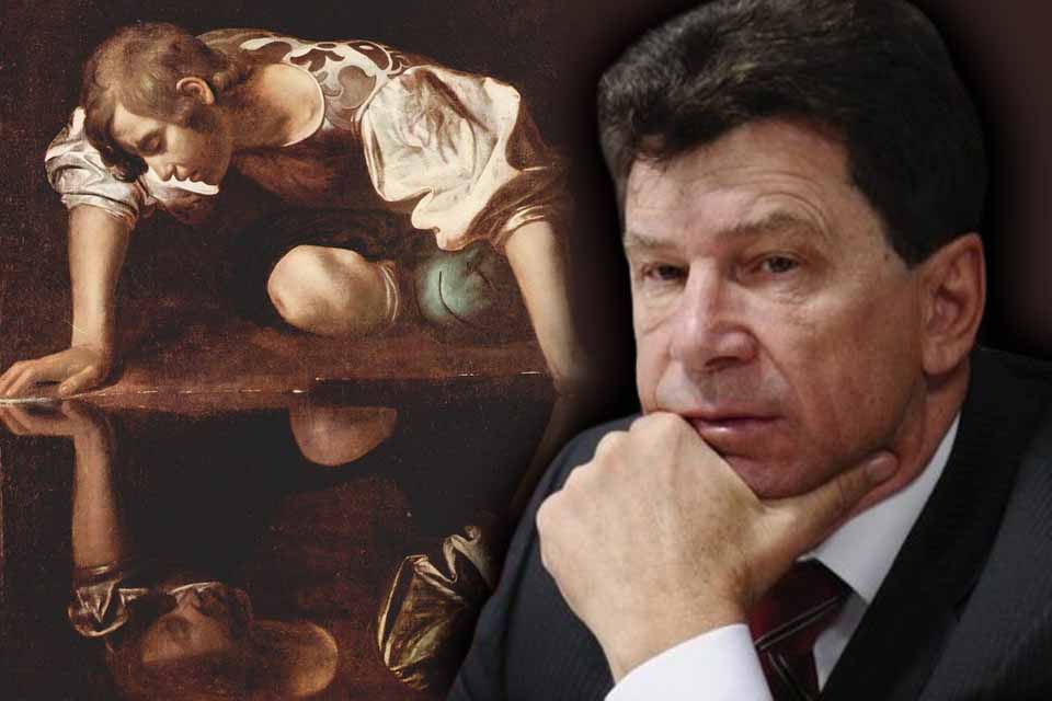 Narciso em Reflexo: O multimilionário Ivo Cassol e o paradoxo de buscar pensão vitalícia frente a um patrimônio de R$ 134 Milhões