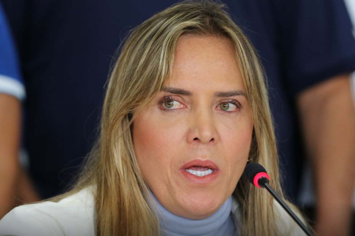 Governadora do DF recebe alta após apresentar quadro de pneumotórax