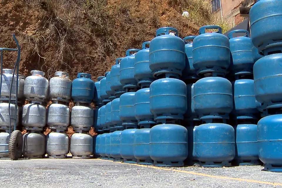 Petrobras reduz preço do gás de cozinha em 4,7%