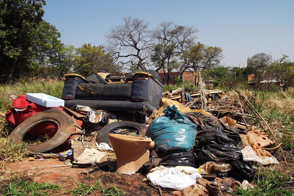 Prefeitura de Jaru reforça alerta para que população redobre o cuidado e a limpeza para evitar a proliferação do mosquito da dengue