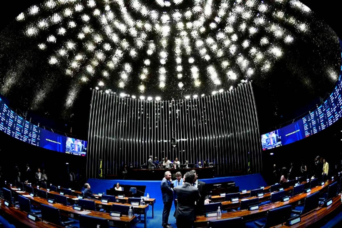 Senado aprova plano para fabricação de fertilizantes no Brasil
