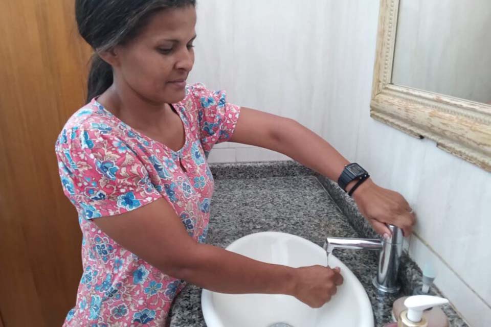 Famílias rondonienses de baixa renda são beneficiadas com Tarifa Social da Caerd