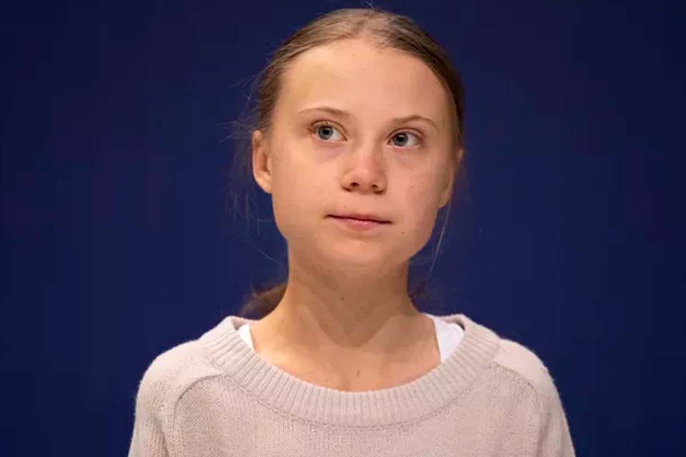 Greta celebra aniversário de 17 anos em protesto na Suécia