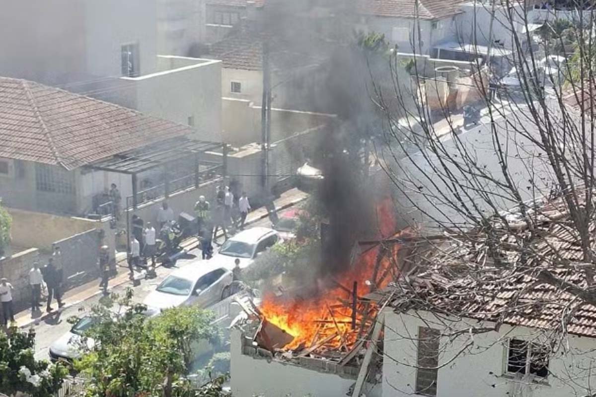 Israel e EUA preparam ataques; Irã segue relutante