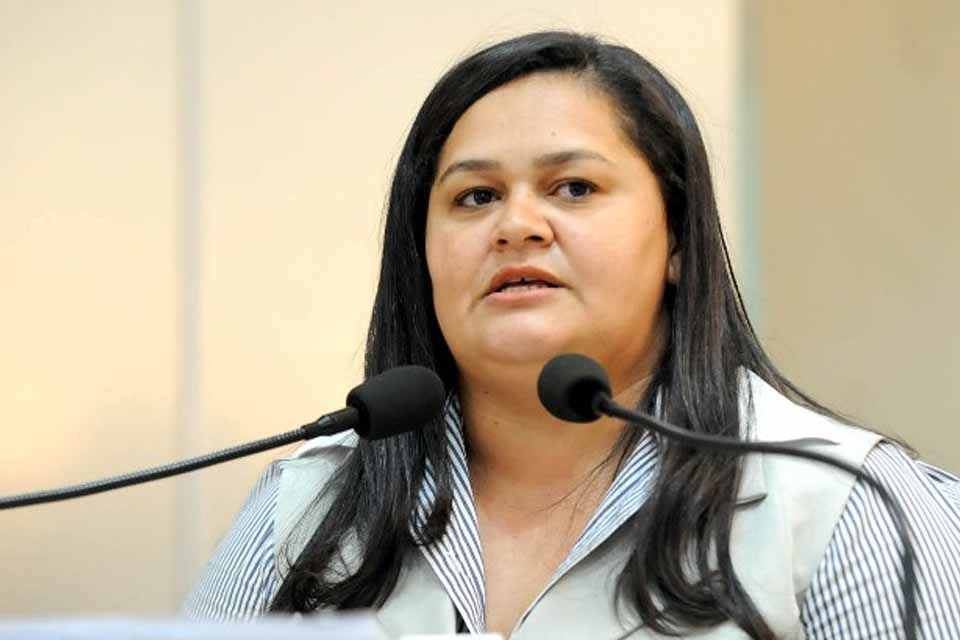 Morre ex-deputada estadual Ana da 8, vítima de Covid-19, em Porto Velho