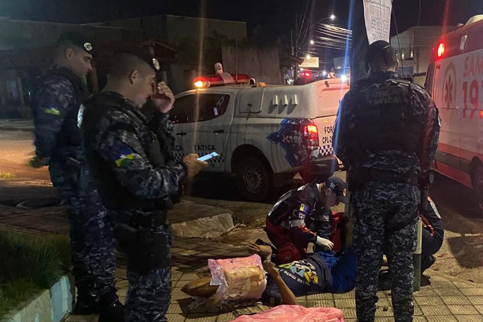 Morador de rua é esfaqueado durante briga no centro