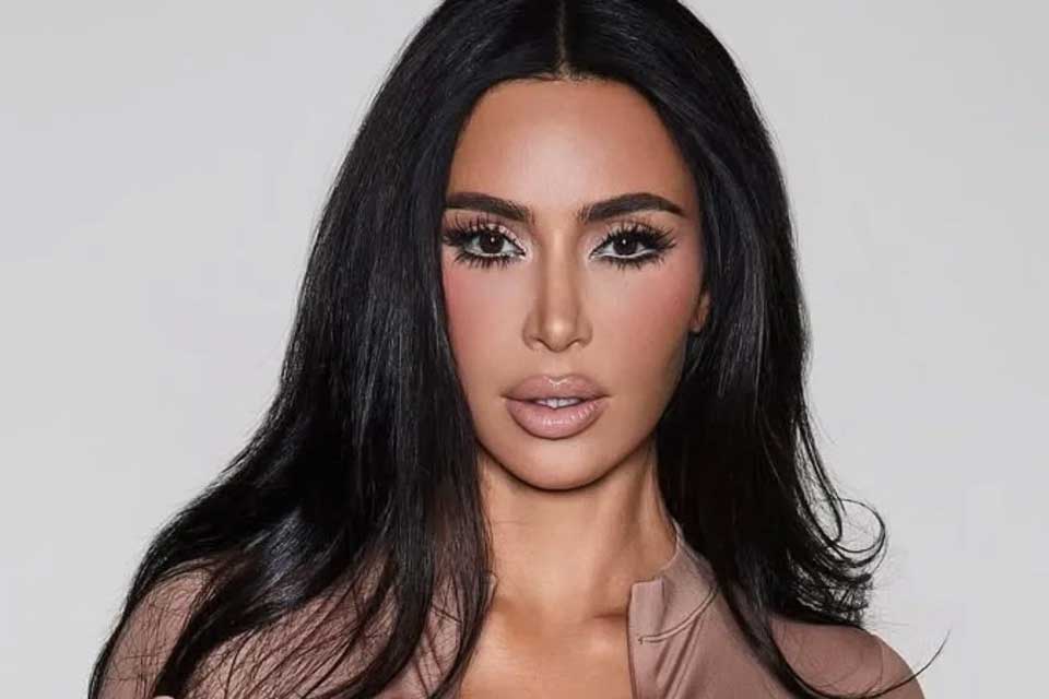 Kim Kardashian diz não acreditar que o homem foi à Lua: “Olhe no TikTok”