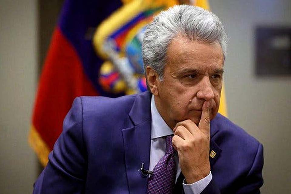 Ministério Público do Equador pede prisão domiciliar de ex-presidente por suspeita de corrupção