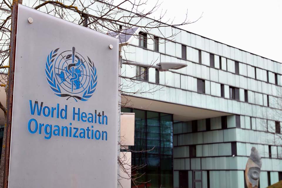 União Europeia pede reforma da OMS e novas abordagens para pandemias