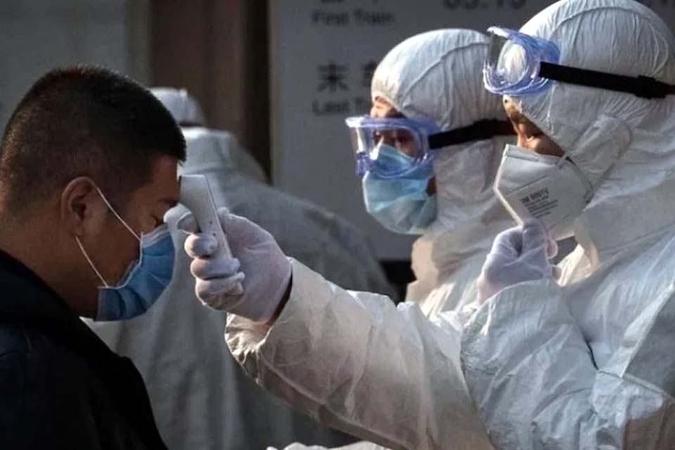 Total de novos casos de coronavírus continua caindo na China