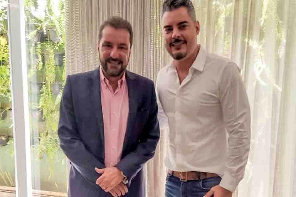 Prefeito Hildon Chaves se reúne com deputado federal Thiago Flores para tratar de temas institucionais 