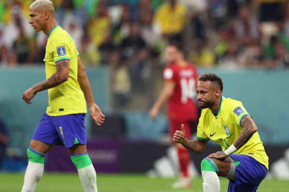 “Brasil, uma vitória sem brilho”, por Professor Nazareno