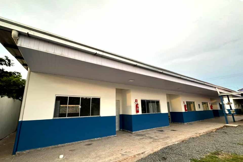 Prefeitura inaugura reforma e ampliação da Escola Municipal Neusa Santos de Oliveira