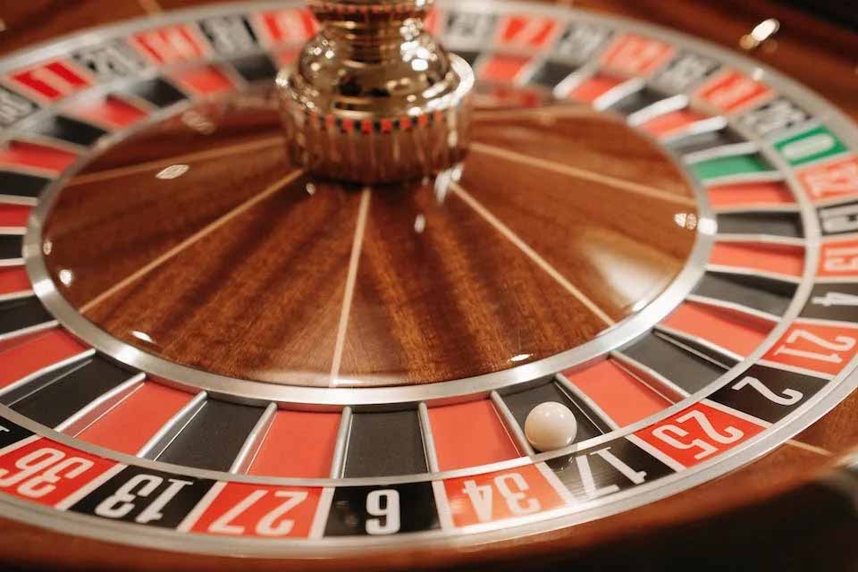 Dos primórdios à era digital: a trajetória do jogo da roleta