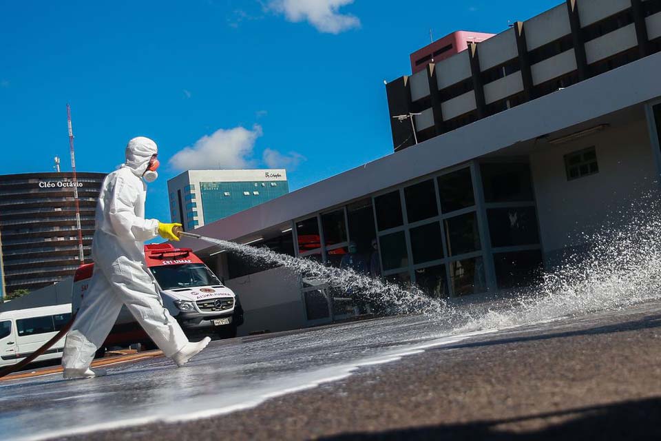 Covid-19: Brasil registra 941 mortes desde início de pandemia