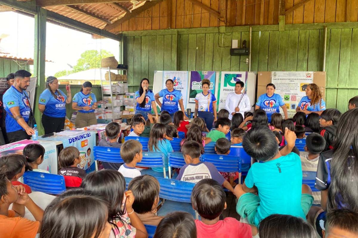 Prefeitura leva ações sociais e atendimento a aldeias indígenas do município