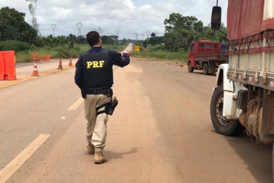 Polícia Rodoviária Federal cumpre 5 mandados de prisão em Rondônia