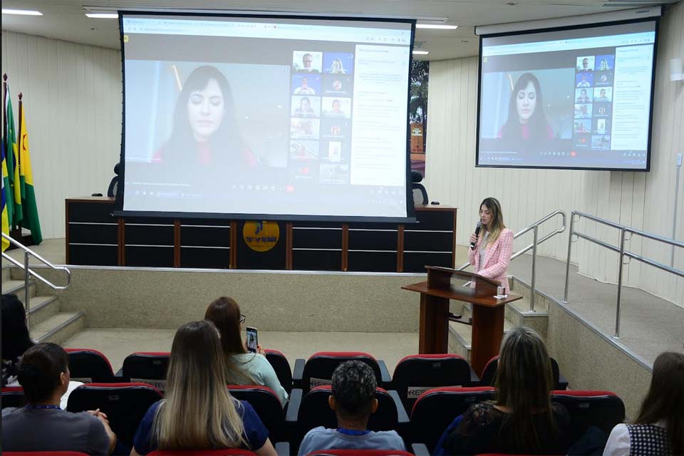 Justiça do Trabalho de Rondônia e Acre realiza palestra sobre Violência doméstica, feminicídio e medidas de prevenção