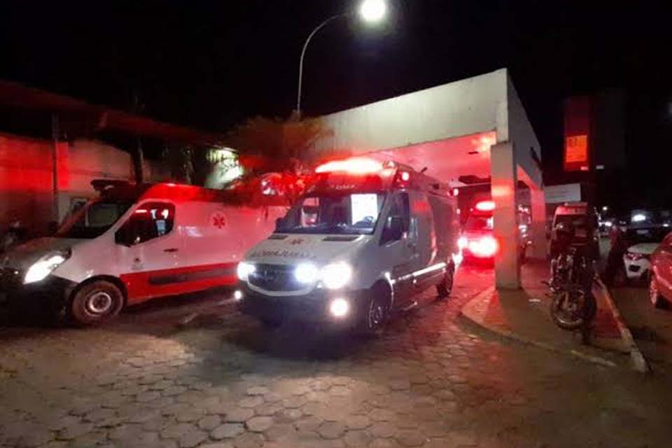 Idoso tentar matar o irmão de 61 anos a golpes de facão no Joana D'arc