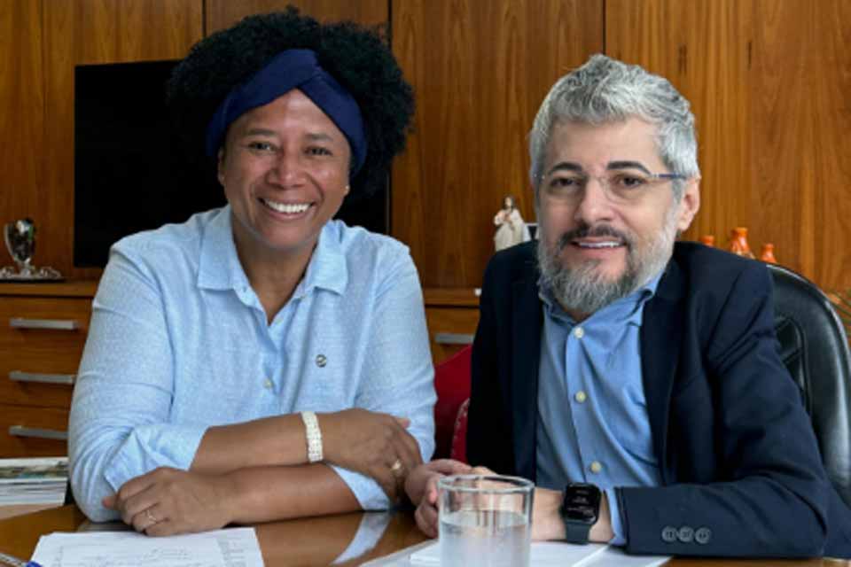 Deputada Sílvia Cristina confirma no INSS que número de peritos médicos vai dobrar em Rondônia