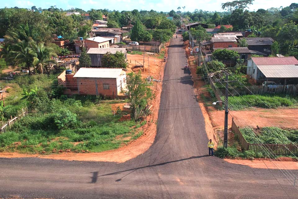 Programa de pavimentação da Prefeitura de Porto Velho também tem atendido os distritos