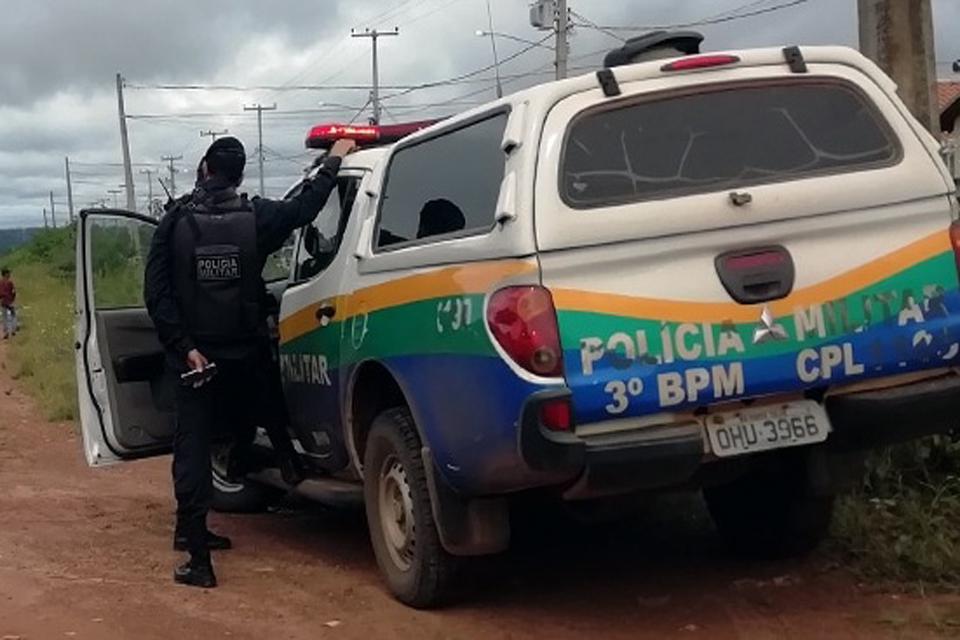 Corpo de homem é encontrado nu as margens de estrada