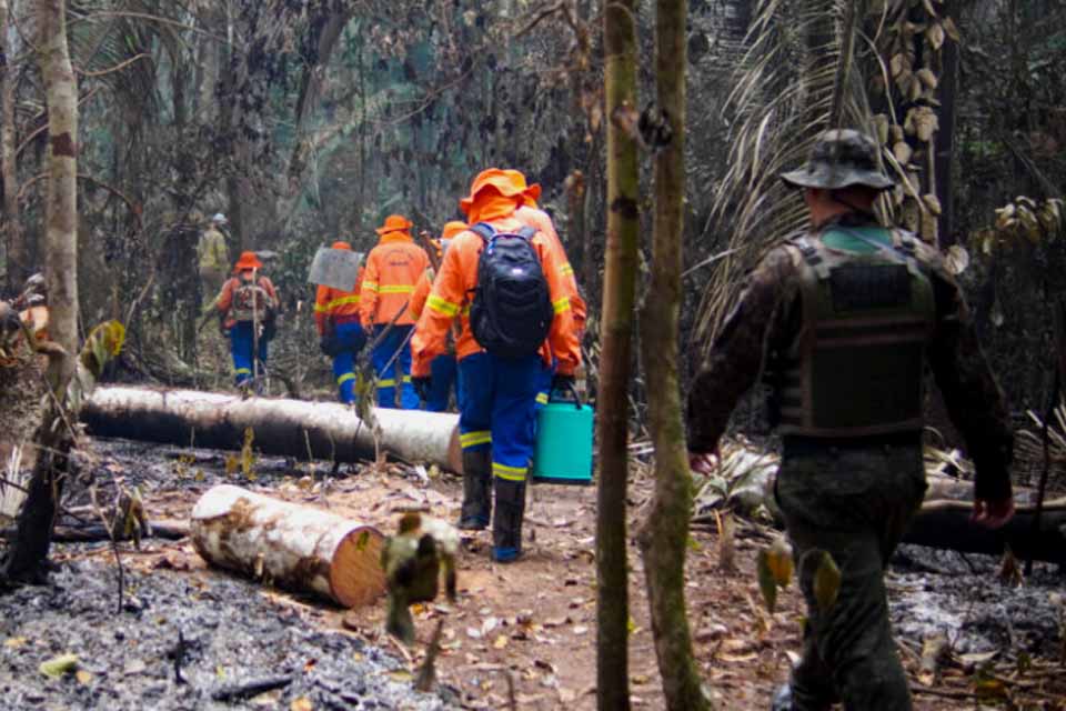 Governo de Rondônia intensifica o combate às queimadas com educação ambiental e fiscalizações