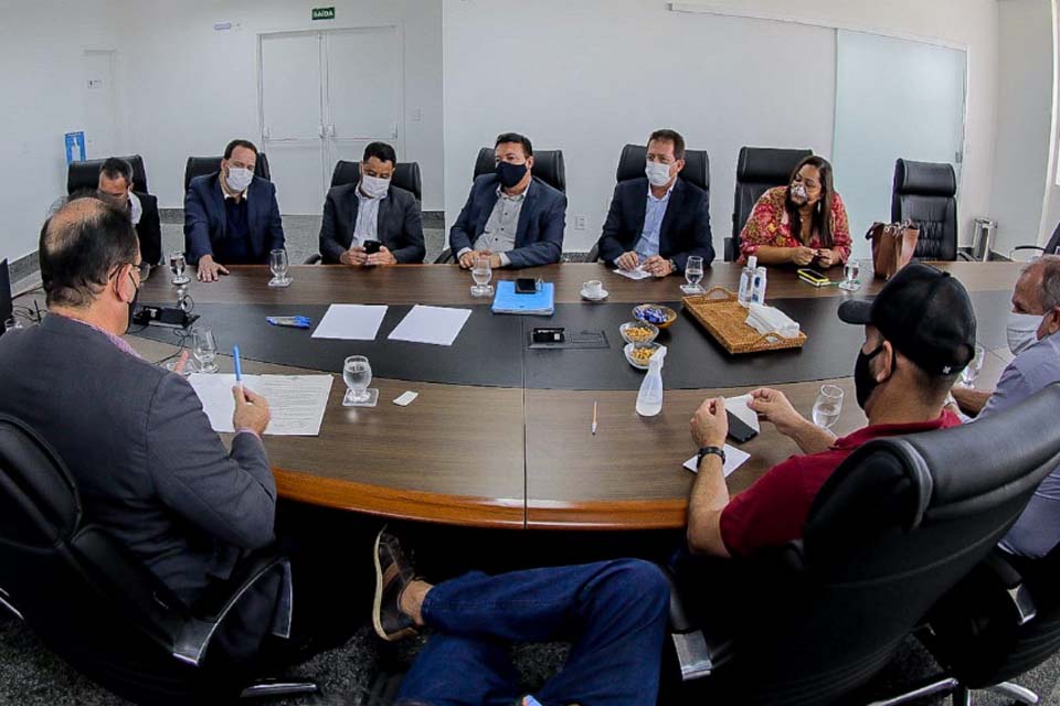 Presidente da ALE-RO, Alex Redano discute acesso ao microcrédito e medidas para fortalecer o setor produtivo