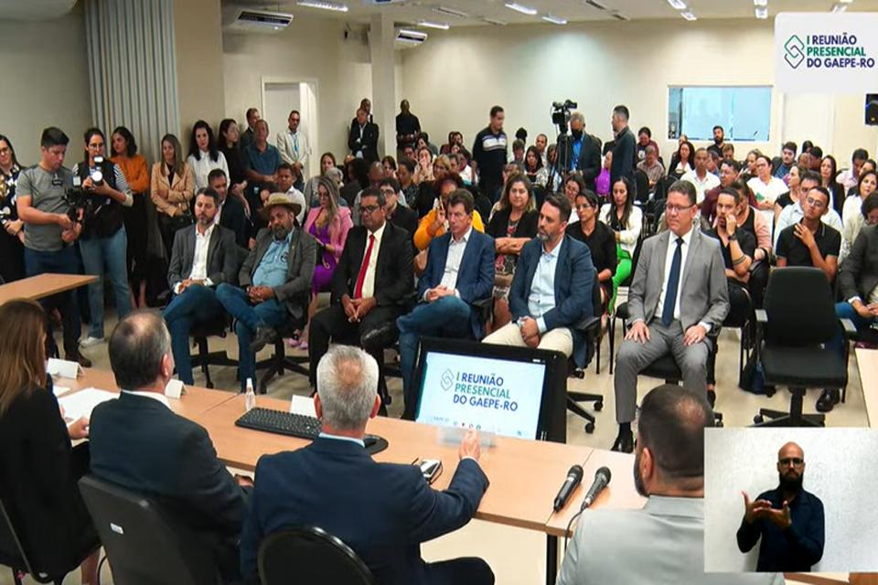 Candidatos a Governador firmam Carta de Compromisso pela Educação no encerramento da 1ª Reunião Presencial do Gaepe-RO 