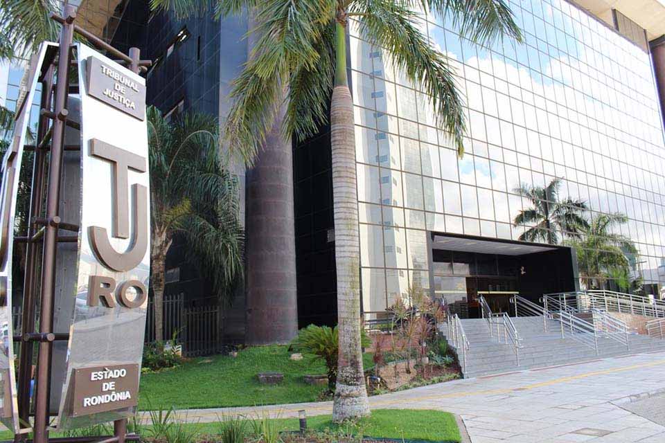 Campeonato feminino de futebol termina na Justiça em Rondônia: ex-vereador é condenado a pagar premiação e danos morais