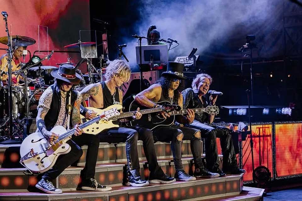 “Decisão logística de produção”: show do Guns n’ Roses no Rio é cancelado