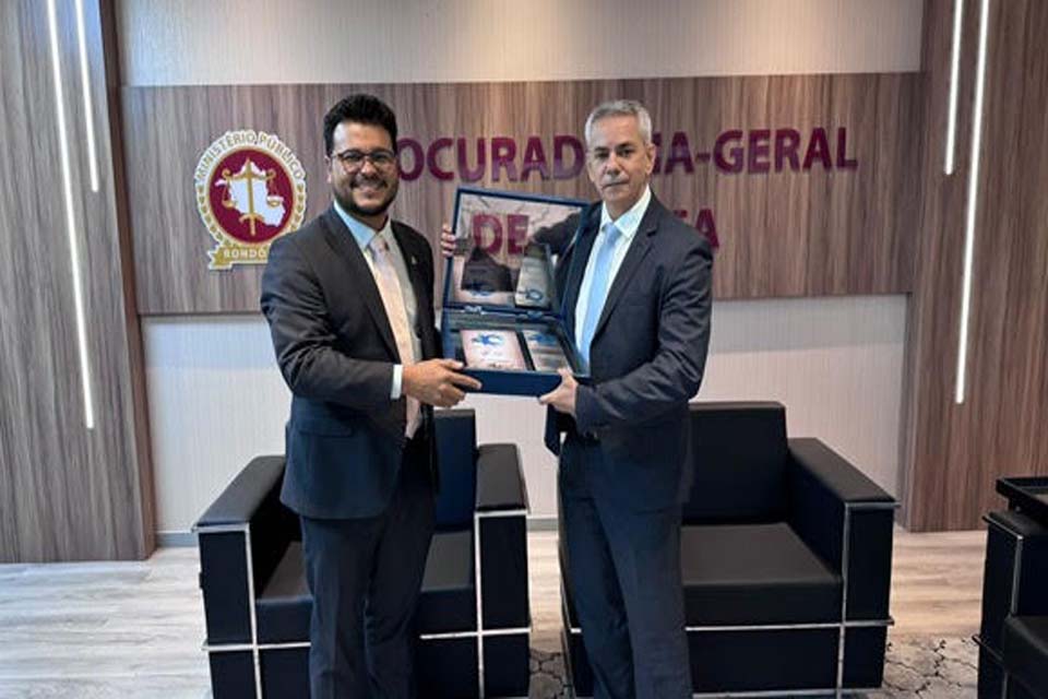 Procurador-Geral de Justiça recebe visita institucional do Presidente da ALERO