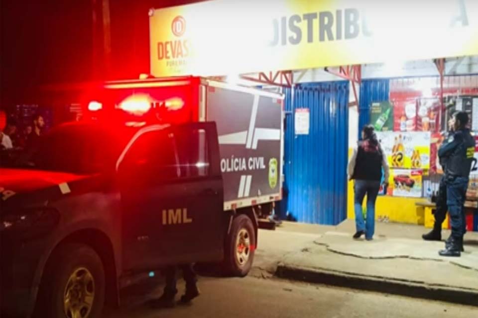 Jovem é perseguido e morto a tiros quando seguia para a igreja