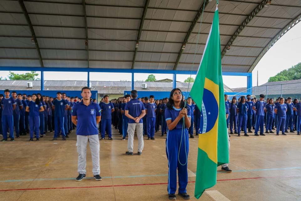 Dia da Escola: Governo de Rondônia investe na educação como estratégia essencial para a transformação de vidas