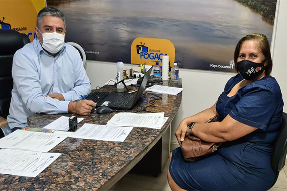 Vereador Everaldo Fogaça recebe presidente da Associação Feira do Sol e promete interceder por artesãos 