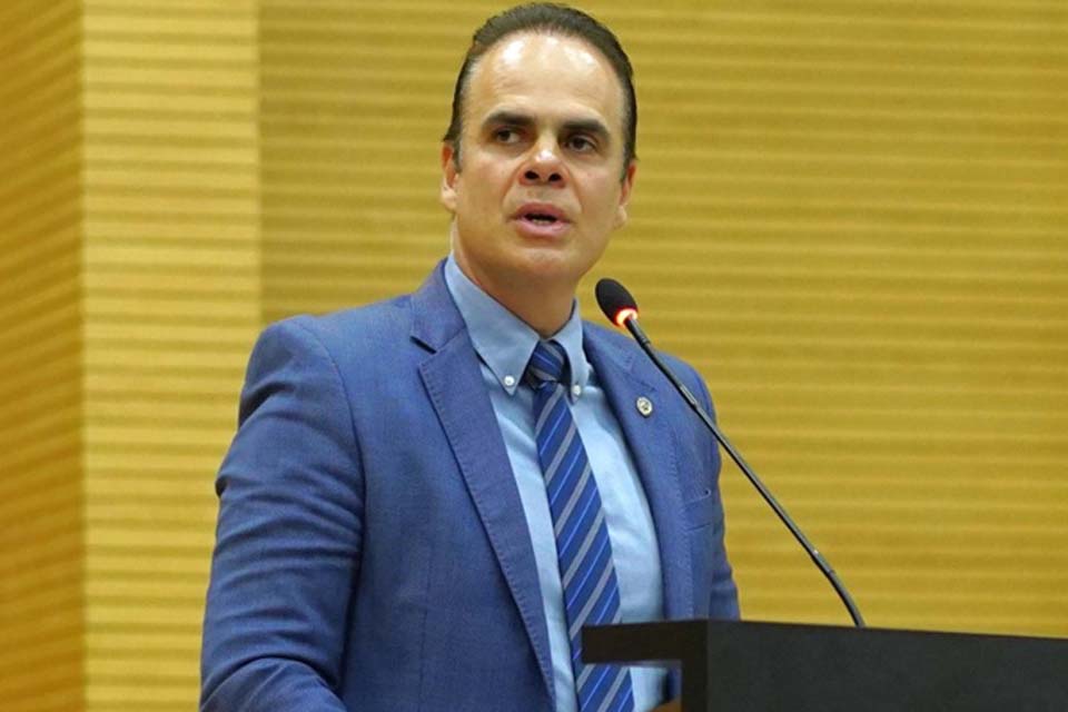 Deputado Alan Queiroz solicita melhorias para a segurança e o policiamento em Monte Negro