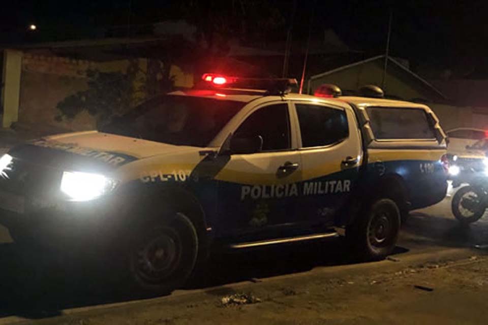 Motociclista é executado com tiro na cabeça quando chegava em casa