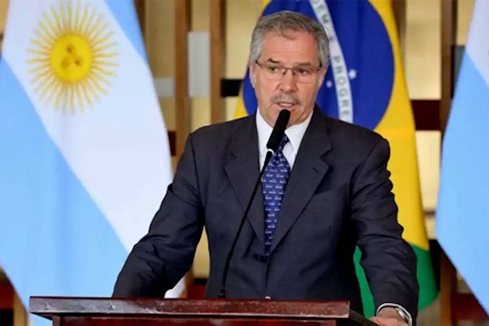 Em visita oficial ao Brasil, chanceler argentino pede ajuda para renegociar dívida com FMI
