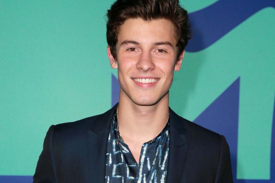 Shawn Mendes posta desabafo: 'Difícil sentir que não estou falhando'