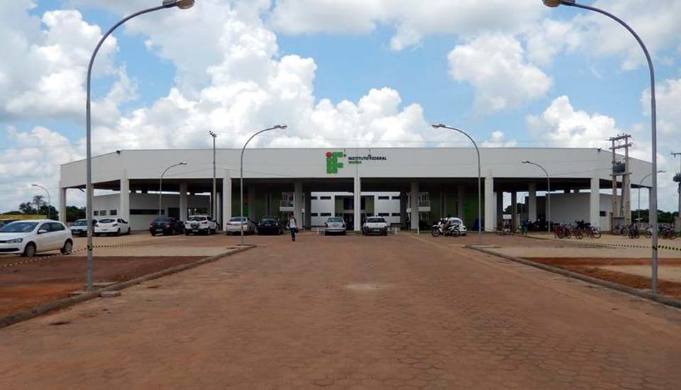 Estudantes do IFRO Guajará-Mirim podem concorrer à bolsa para estágio em Nova Mamoré