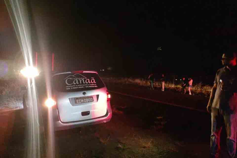Homem morre após ser atingido por carro quando tentava atravessar a BR 364